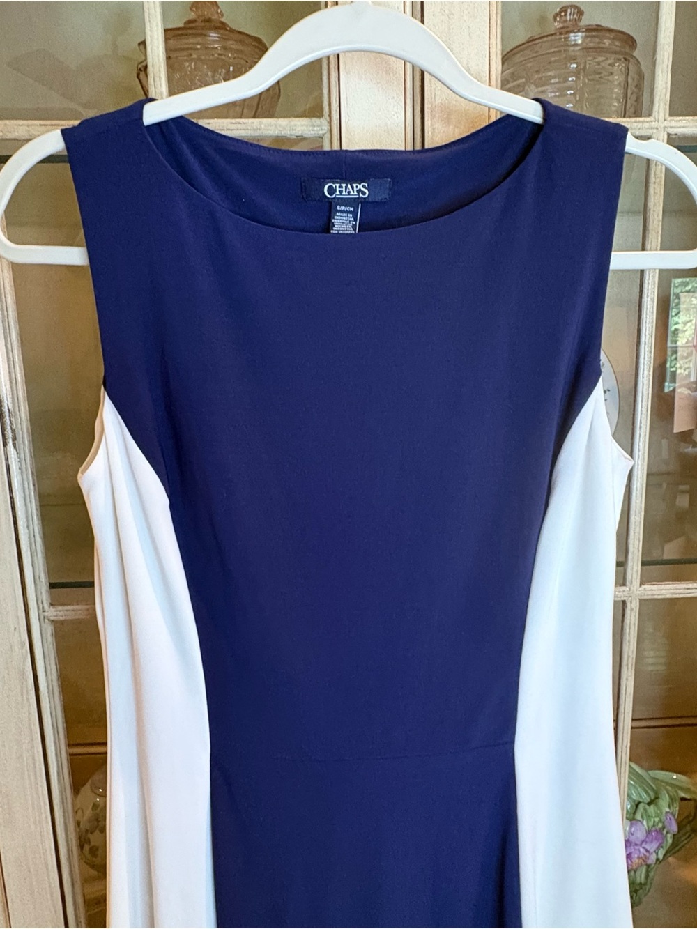 Chaps Navy and White Colorblock Sleeveless Sheath Dress - Picture 4 of 7